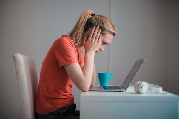 Kaygı Nedir? Nasıl Ortaya Çıkar? Çeşitleri nelerdir?